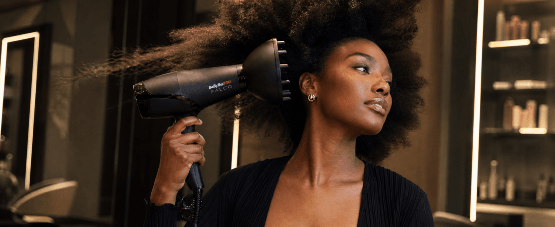 BaBylissPRO Falco: Secado de salón y definición extrema para tu cabello afro BaBylissPRO Falco: Secado de salón y definición extrema para tu cabello afro