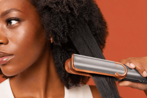 Dyson Airstrait: El Estirado Perfecto para Cabello Afro 4C